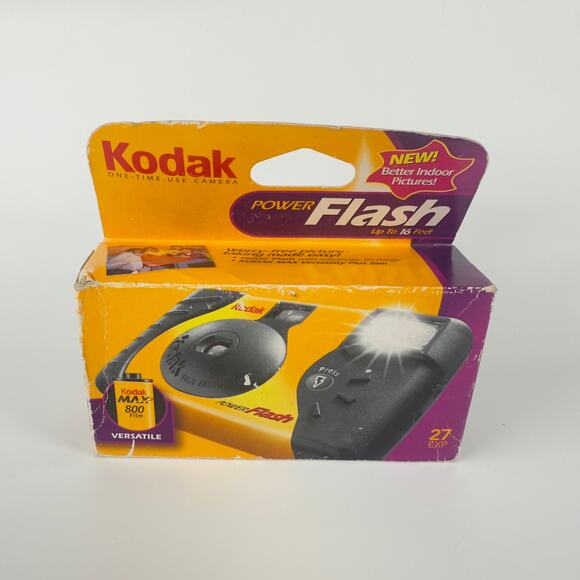 Kodak MAX Power Flash 35mm Disposable Film Camera 27 Exp 800 ISO Sealed - Picture 1 of 5